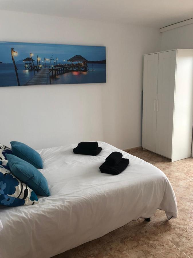 Beta'S Place - Apartamento Primera Linea De Playa Blanes Bagian luar foto