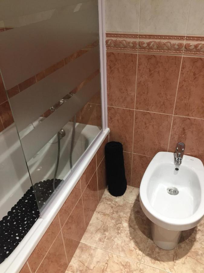 Beta'S Place - Apartamento Primera Linea De Playa Blanes Bagian luar foto