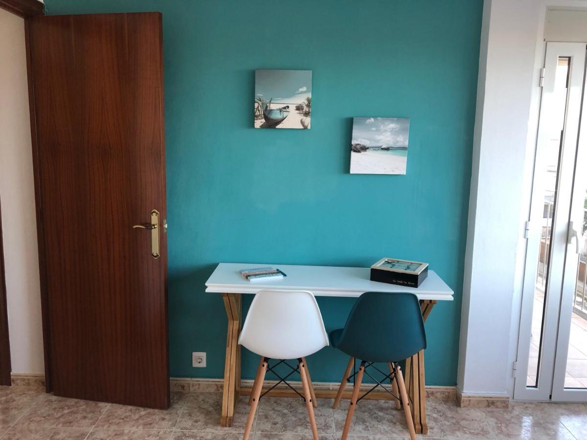 Beta'S Place - Apartamento Primera Linea De Playa Blanes Bagian luar foto